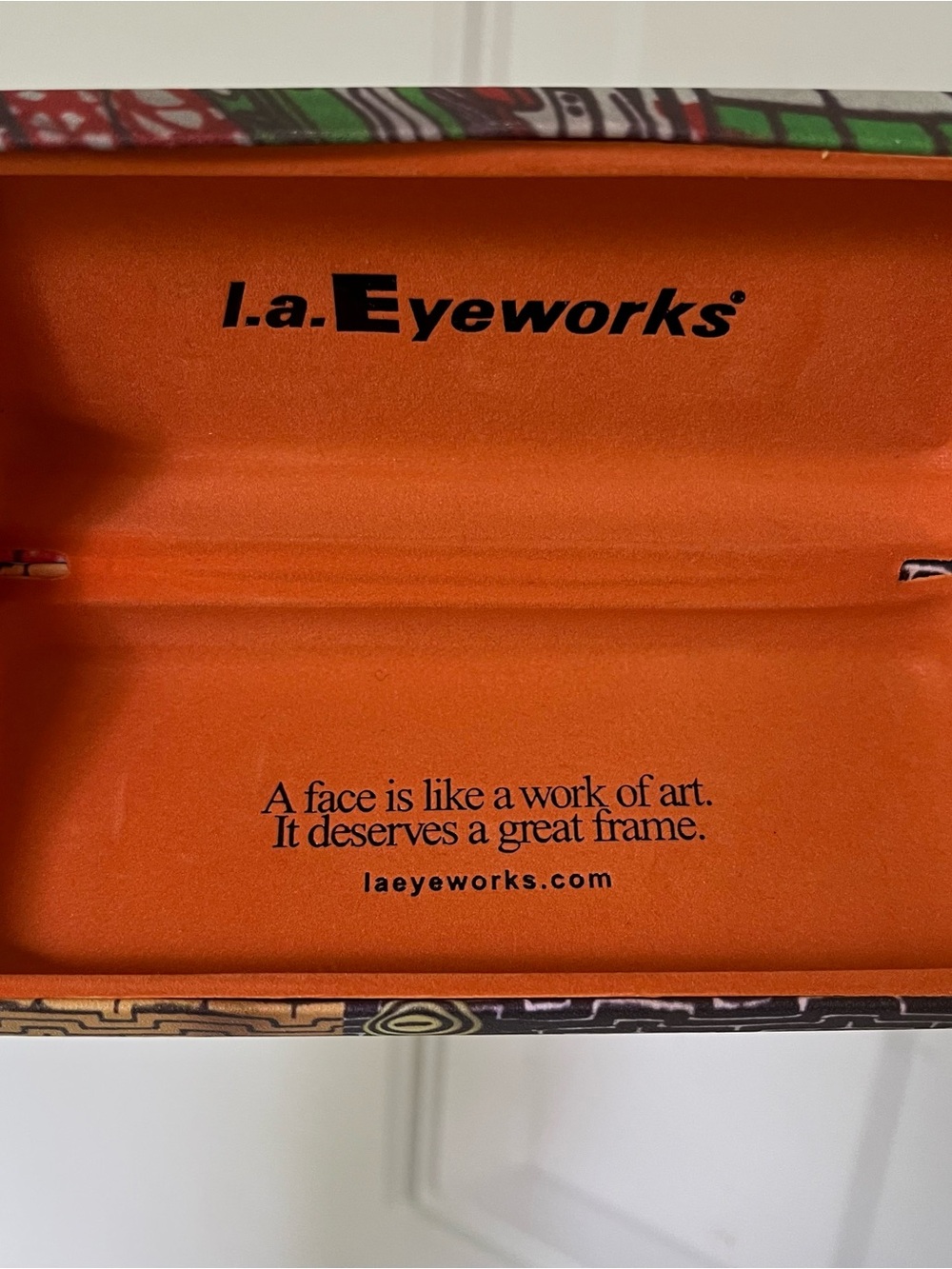 LA Eyeworks Designer Sunglasses Case! - Picture 6 of 7